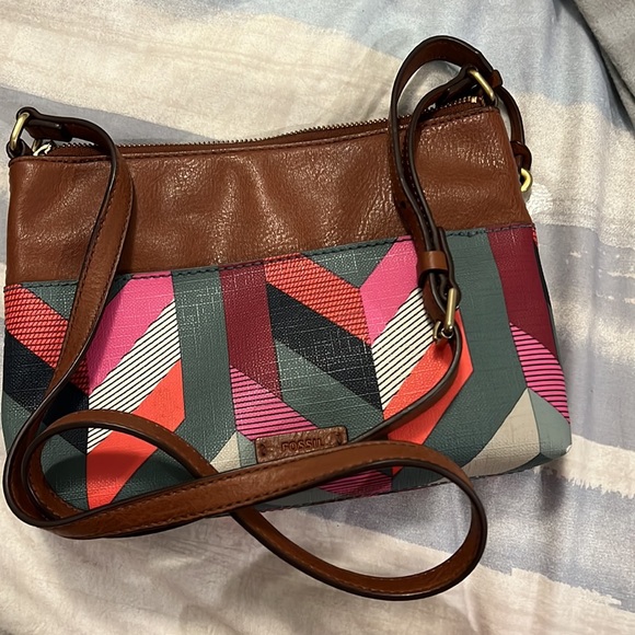 Fossil Fiona Small Crossbody In Chevron Blue - Picture 7 of 7